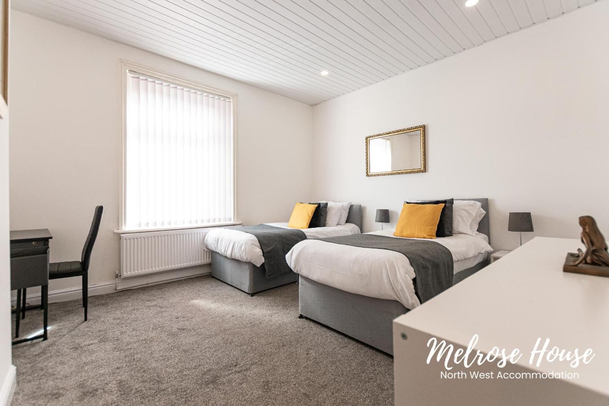 Manchester Work Stays 2Br Home With Parking & Wifi المظهر الخارجي الصورة