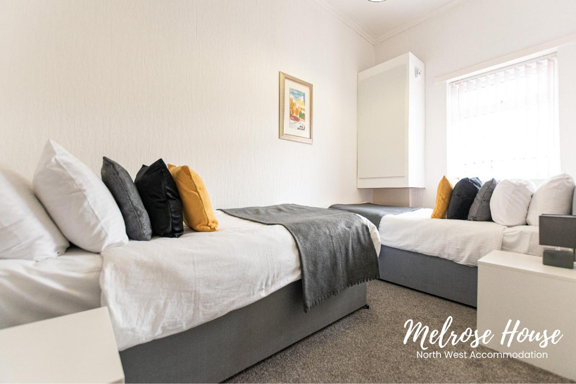 Manchester Work Stays 2Br Home With Parking & Wifi المظهر الخارجي الصورة