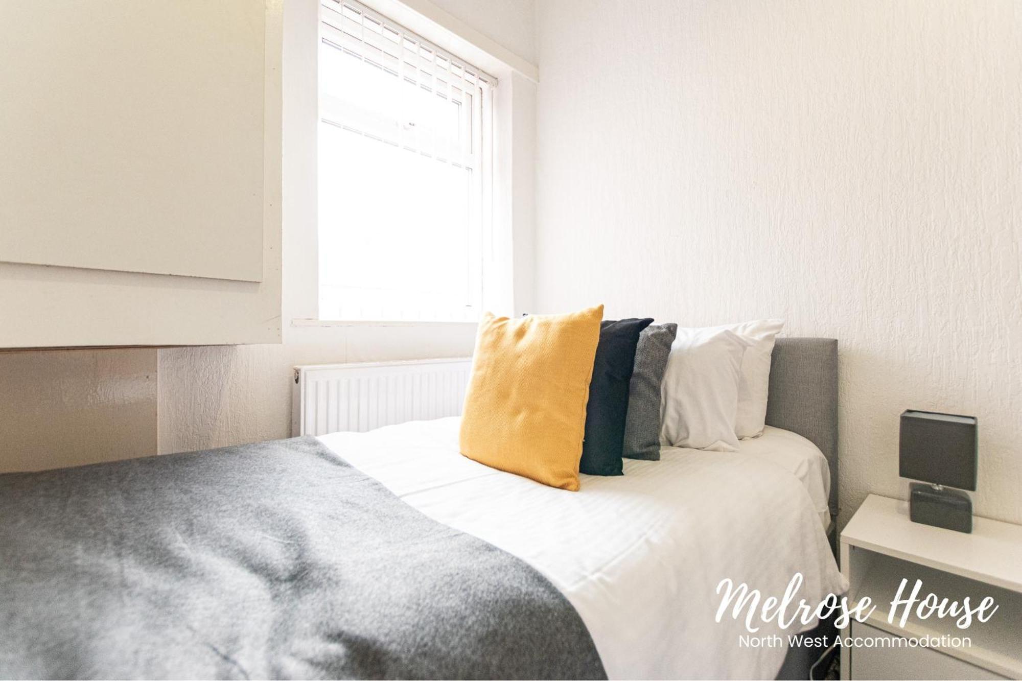 Manchester Work Stays 2Br Home With Parking & Wifi المظهر الخارجي الصورة